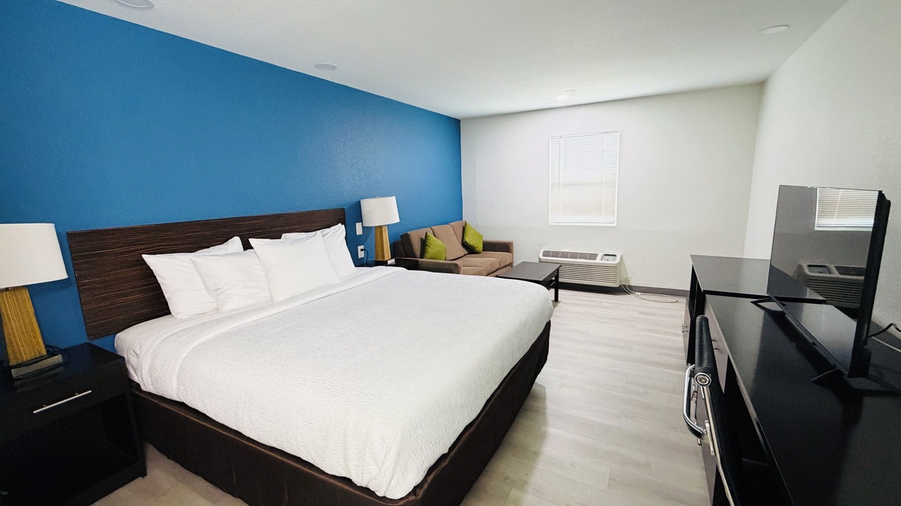Photo of Bedroom in North San Antonio - SAT