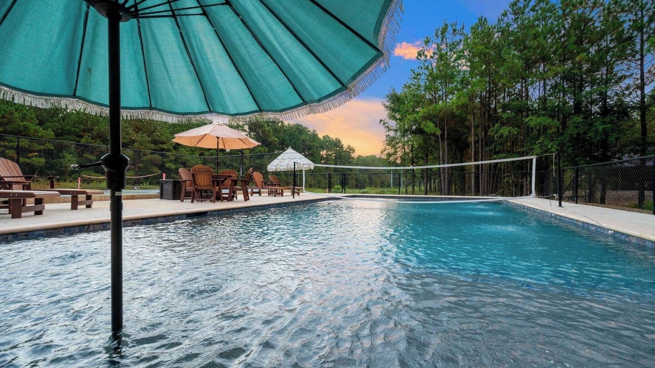Photo of Outdoor in Pickens