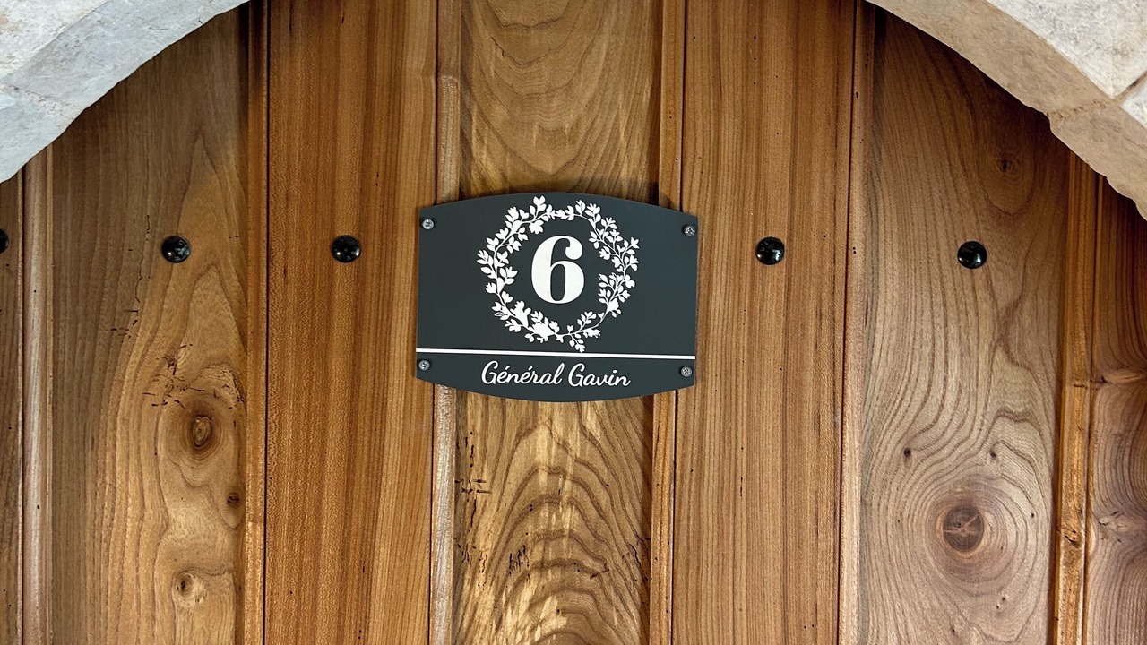 Photo of Others in Carquebut