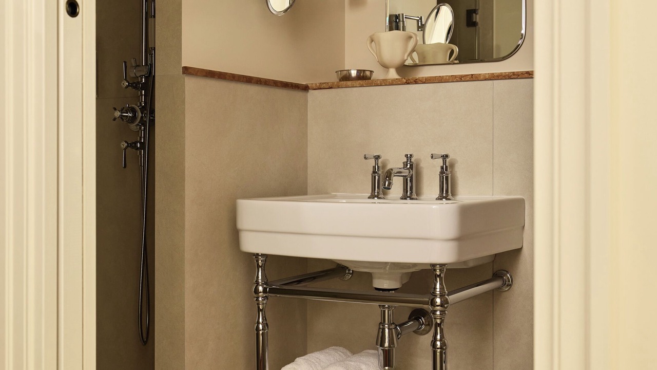 Photo of Others in Quartier des Invalides