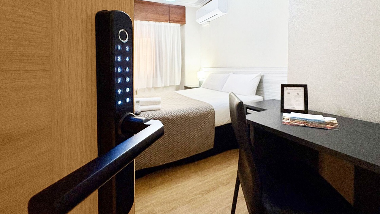 Photo of Bedroom in Logrono City Centre