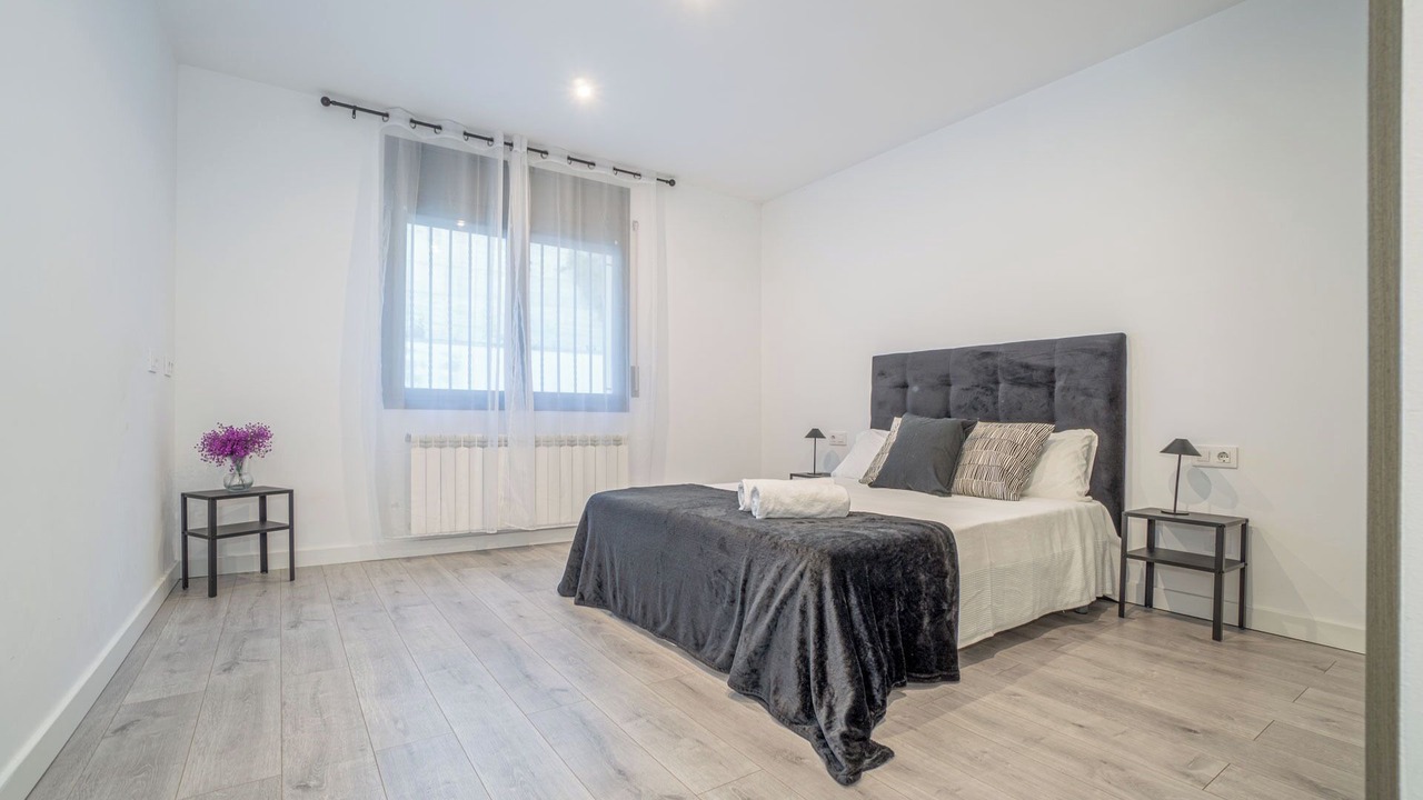 Photo of Bedroom in Figueres