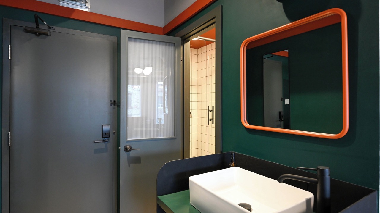 Photo of Bathroom in Bloor Annex