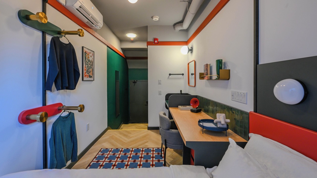 Photo of Bedroom in Bloor Annex