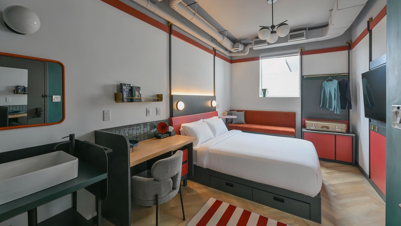 Photo of Bedroom in Bloor Annex