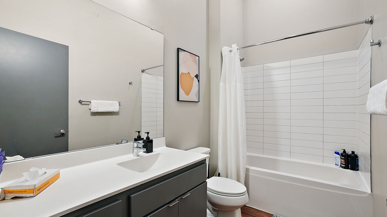 Photo of Bathroom in Downtown Minneapolis