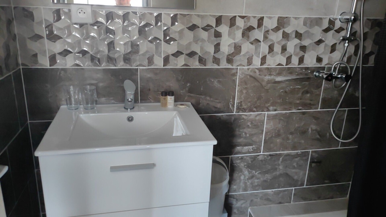 Photo of Bathroom in Cassagnes-Begonhes