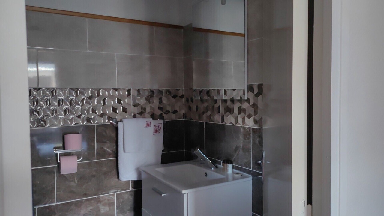 Photo of Bathroom in Cassagnes-Begonhes