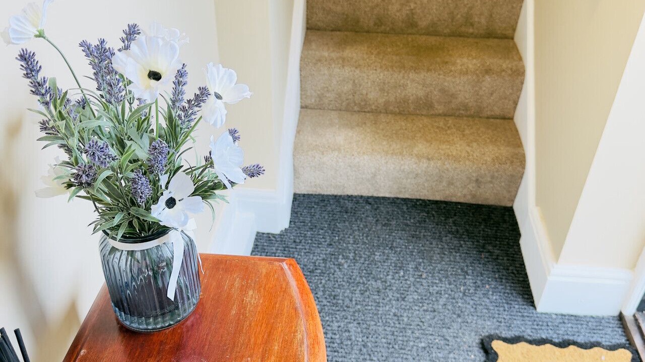 Photo of Others in Fivelanes