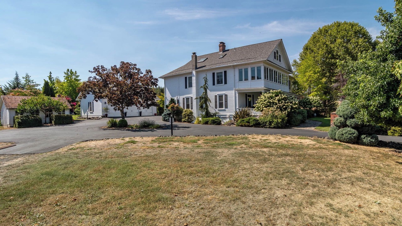 Photo of Outdoor in Roseburg