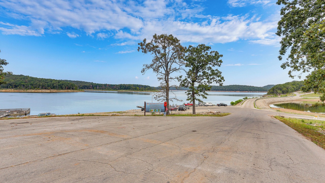 Photo of Others in Dogwood Park