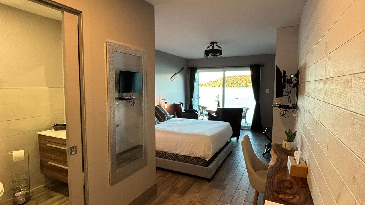 Photo of Bedroom in Coaticook