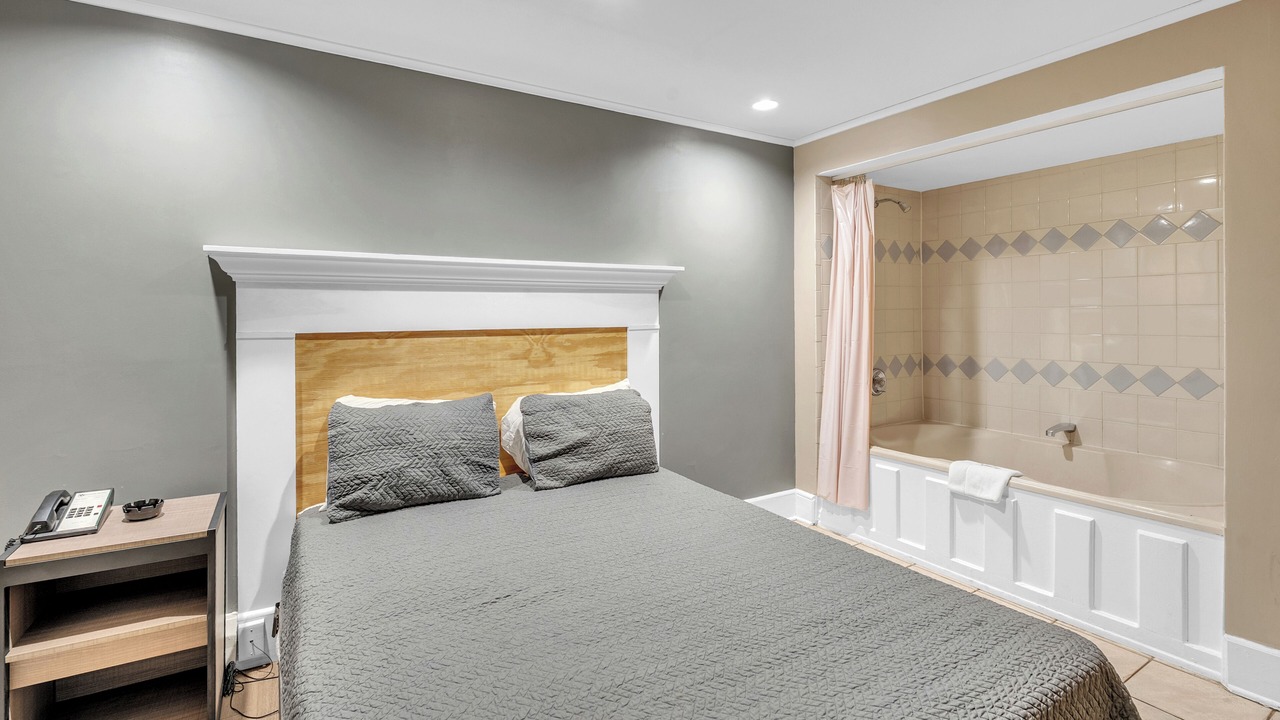 Photo of Bedroom in Linden