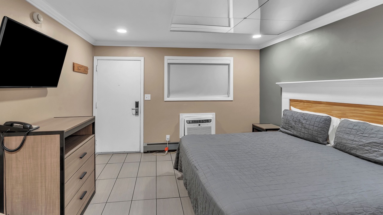 Photo of Bedroom in Linden