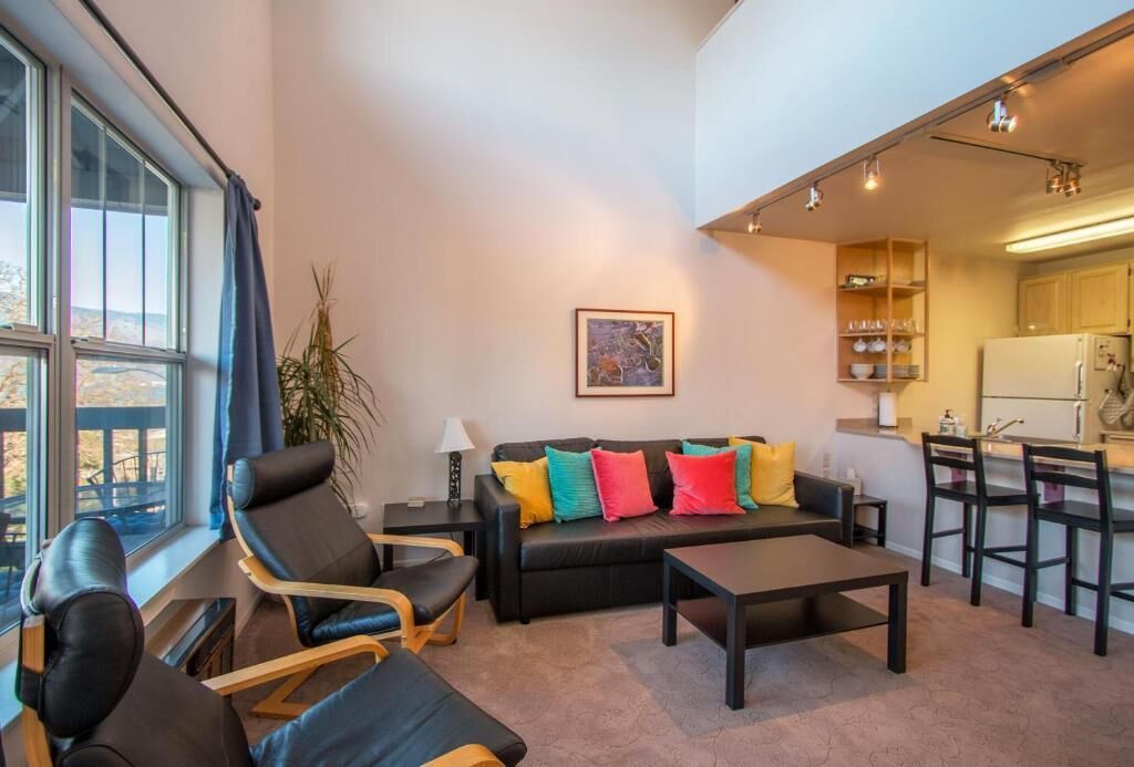 Photo of Livingroom in Hood River
