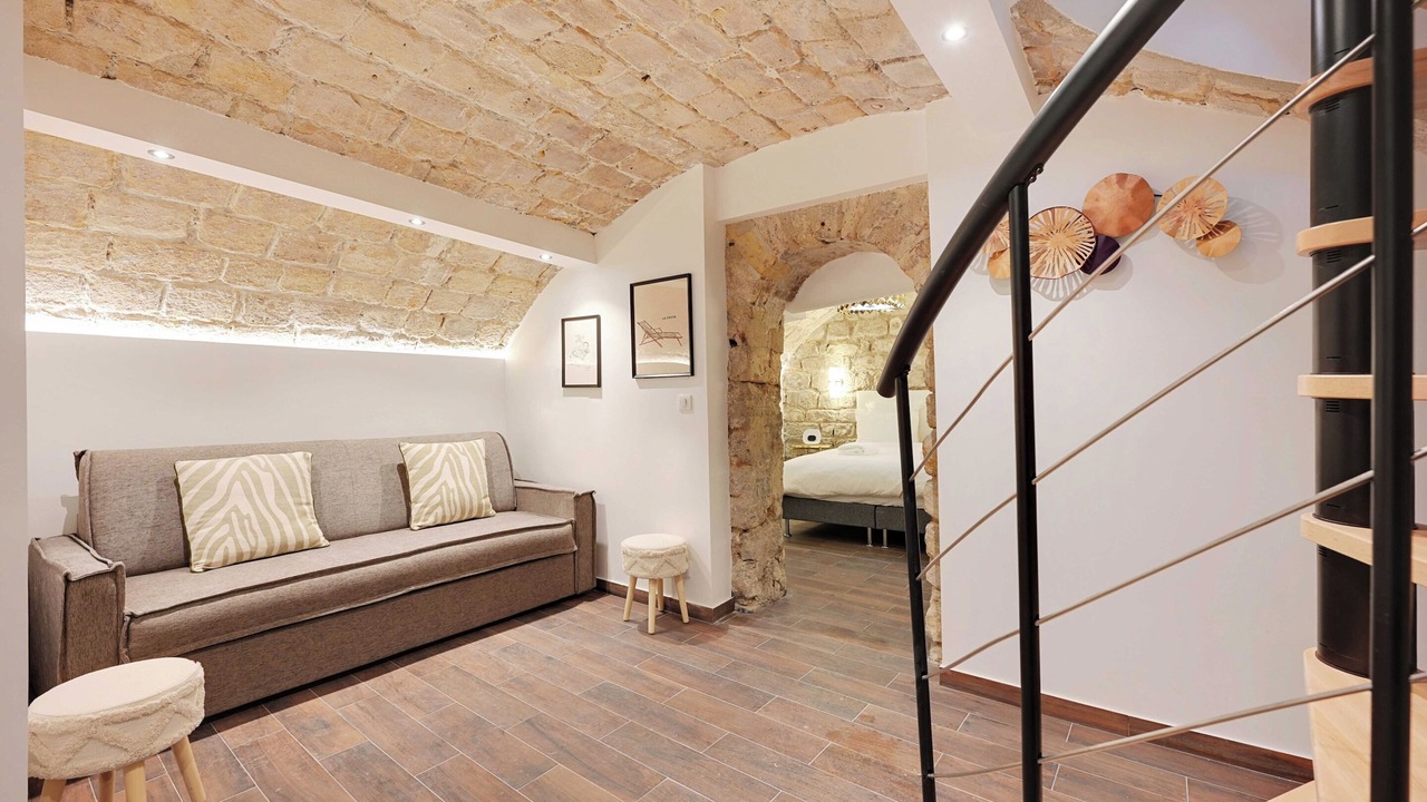 Photo of Others in Croulebarbe