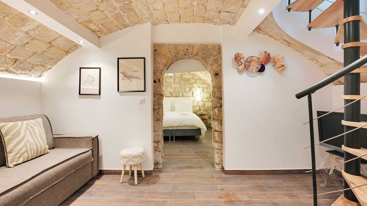 Photo of Others in Croulebarbe