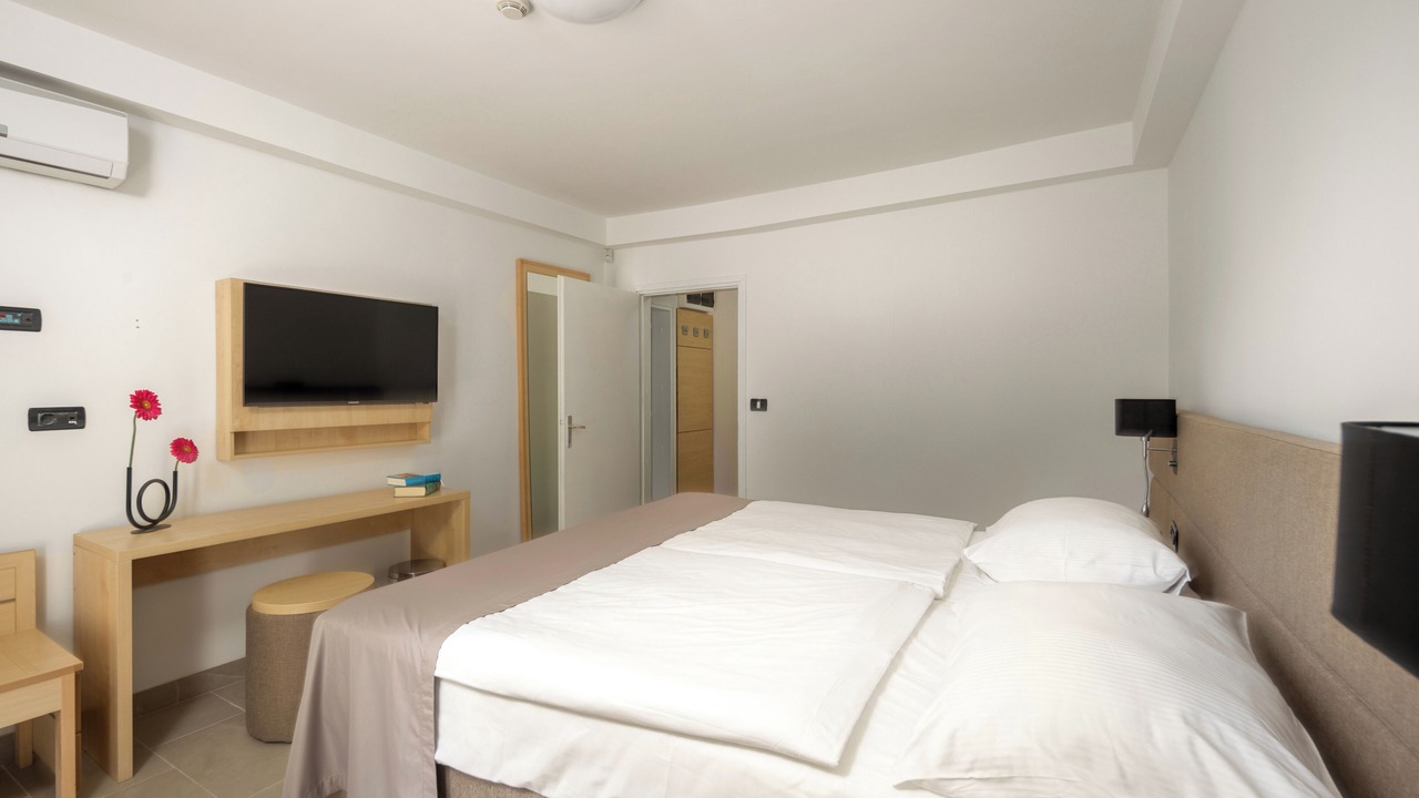 Photo of Bedroom in Omisalj