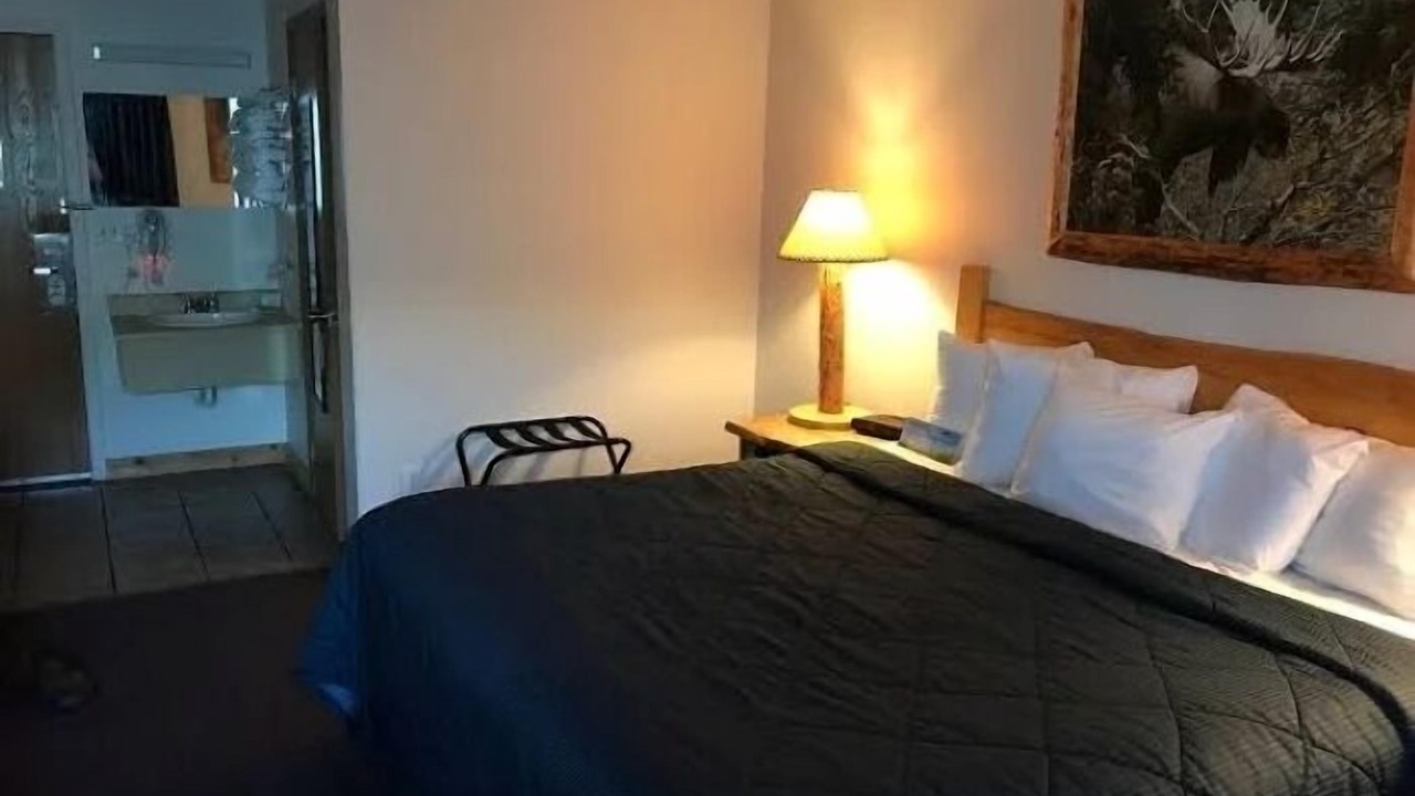 Photo of Bedroom in Ponderay