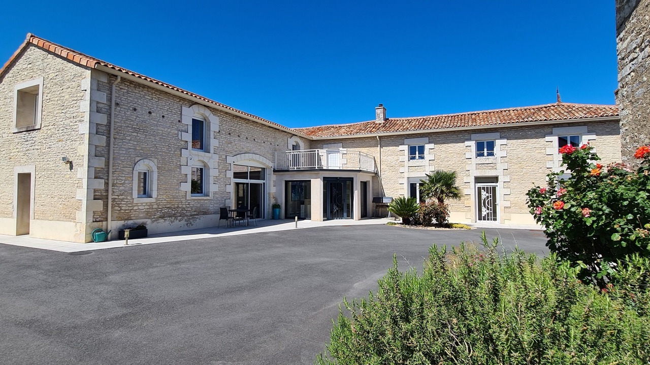 Photo of Outdoor in Vendeuvre-du-Poitou