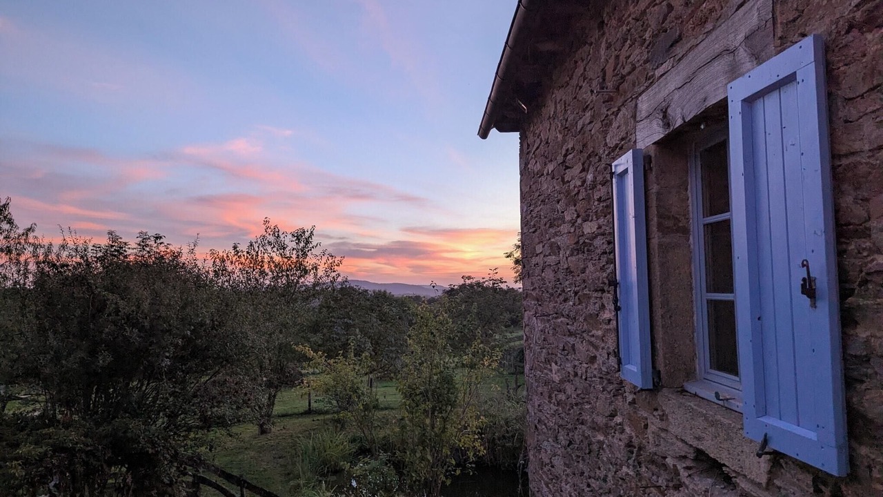 Photo of Outdoor in Centres