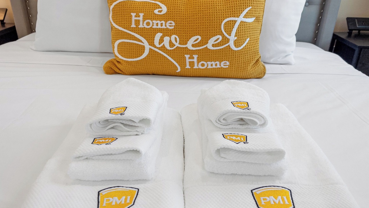 Photo of Others in Excelsior