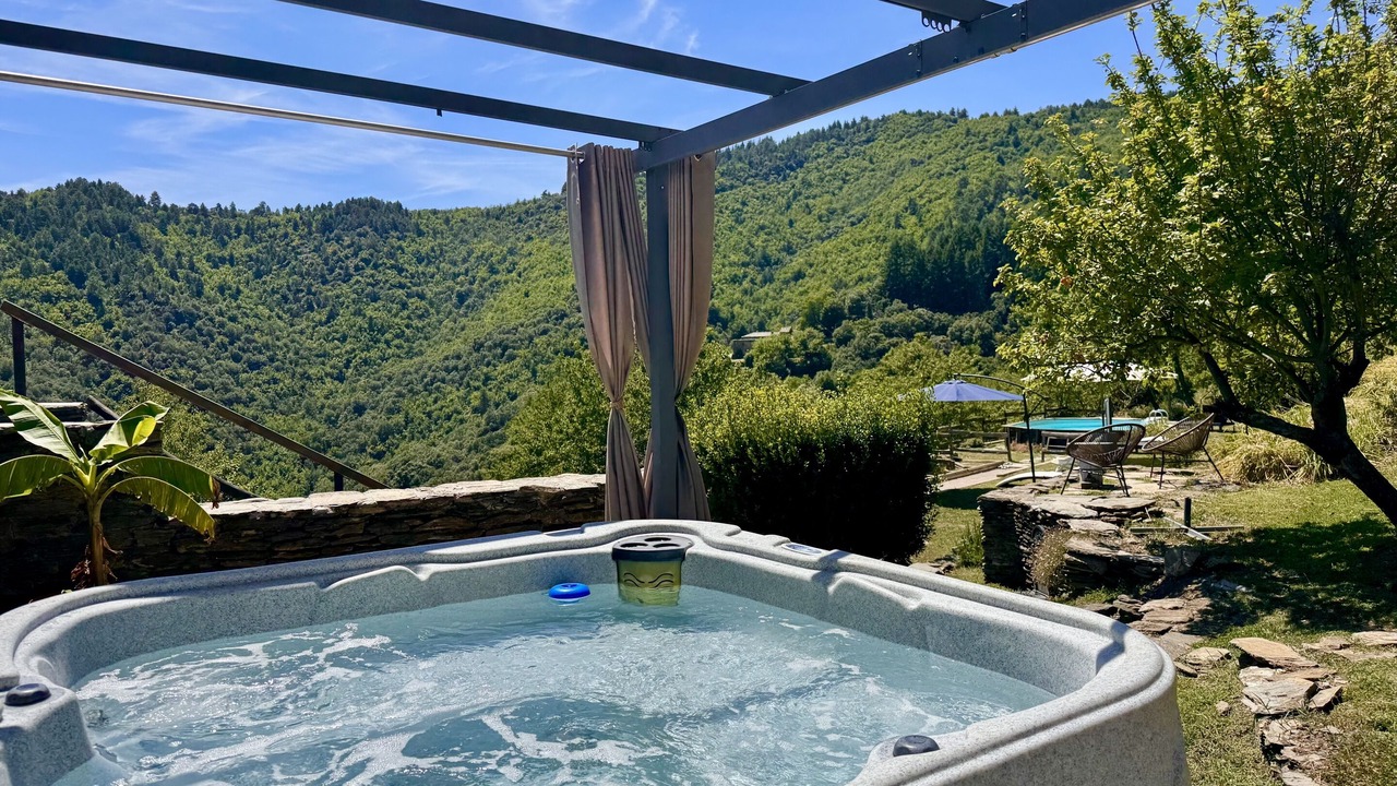 Photo of Outdoor in Saint-Frezal-de-Ventalon