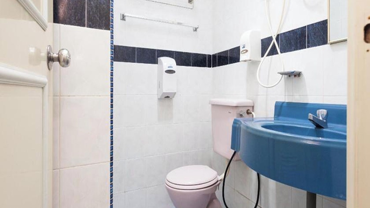 Photo of Bathroom in Taman Bunga Ros