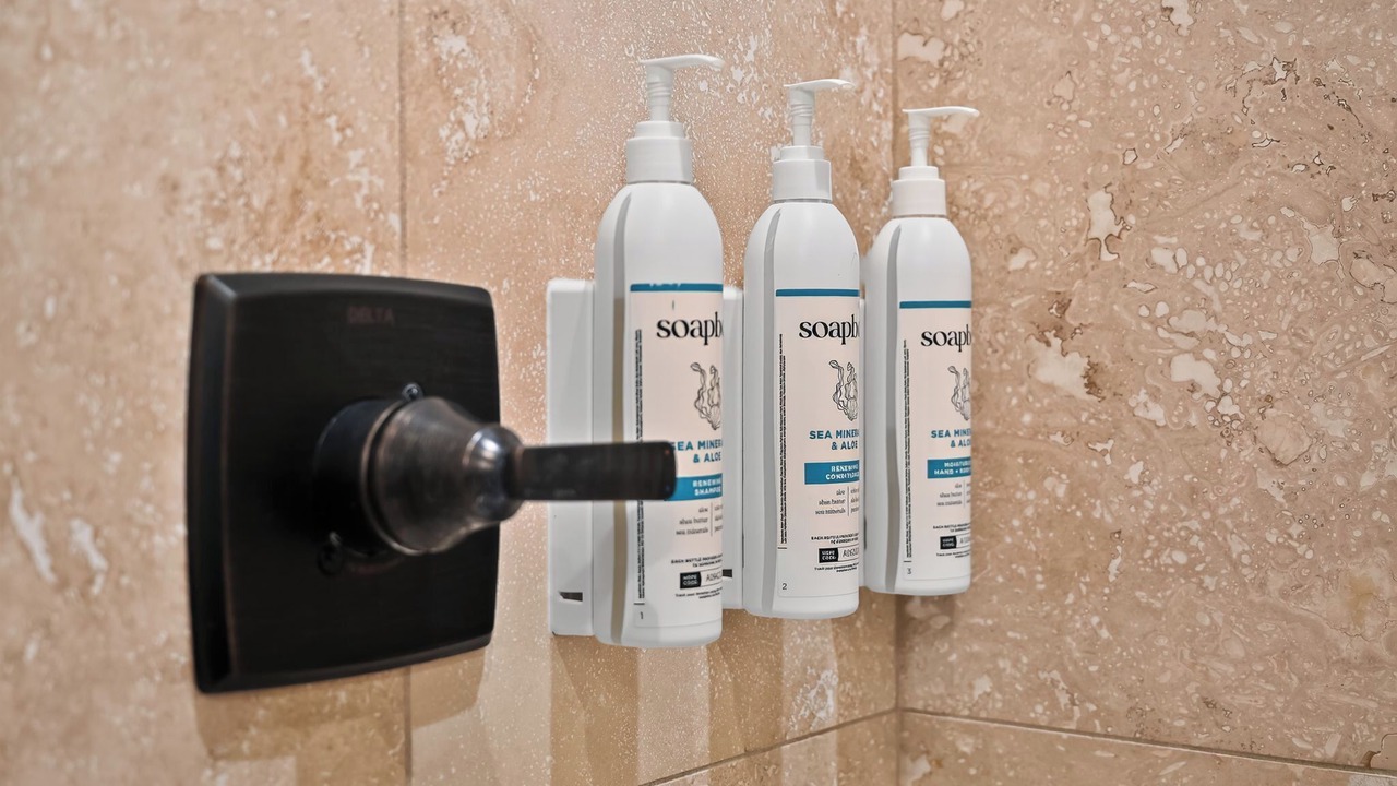 Photo of Bathroom in Horseshoe Bay West