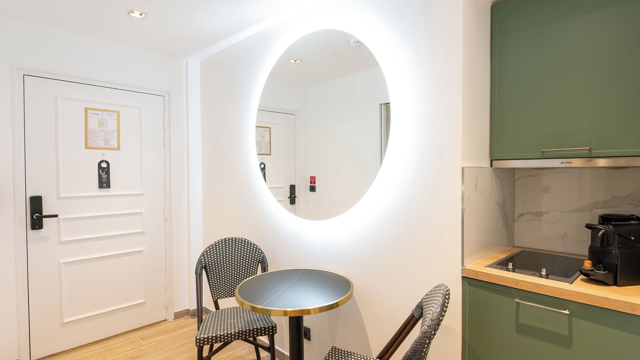 Photo of Bedroom in Grenelle