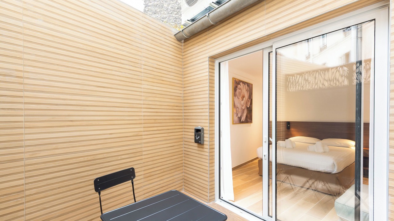 Photo of Bedroom in Grenelle