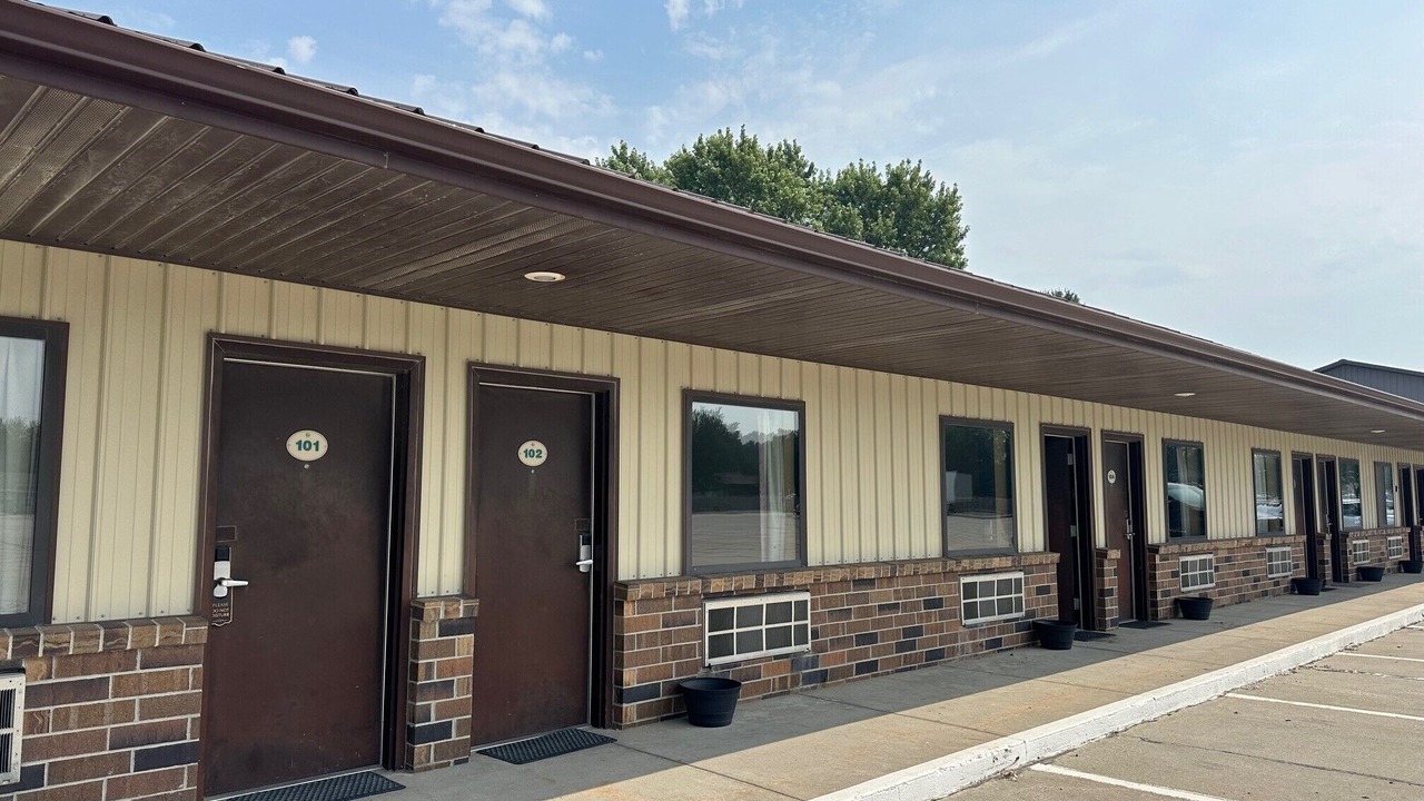 Photo of Outdoor in Elgin