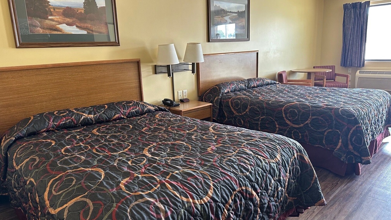 Photo of Bedroom in Elgin
