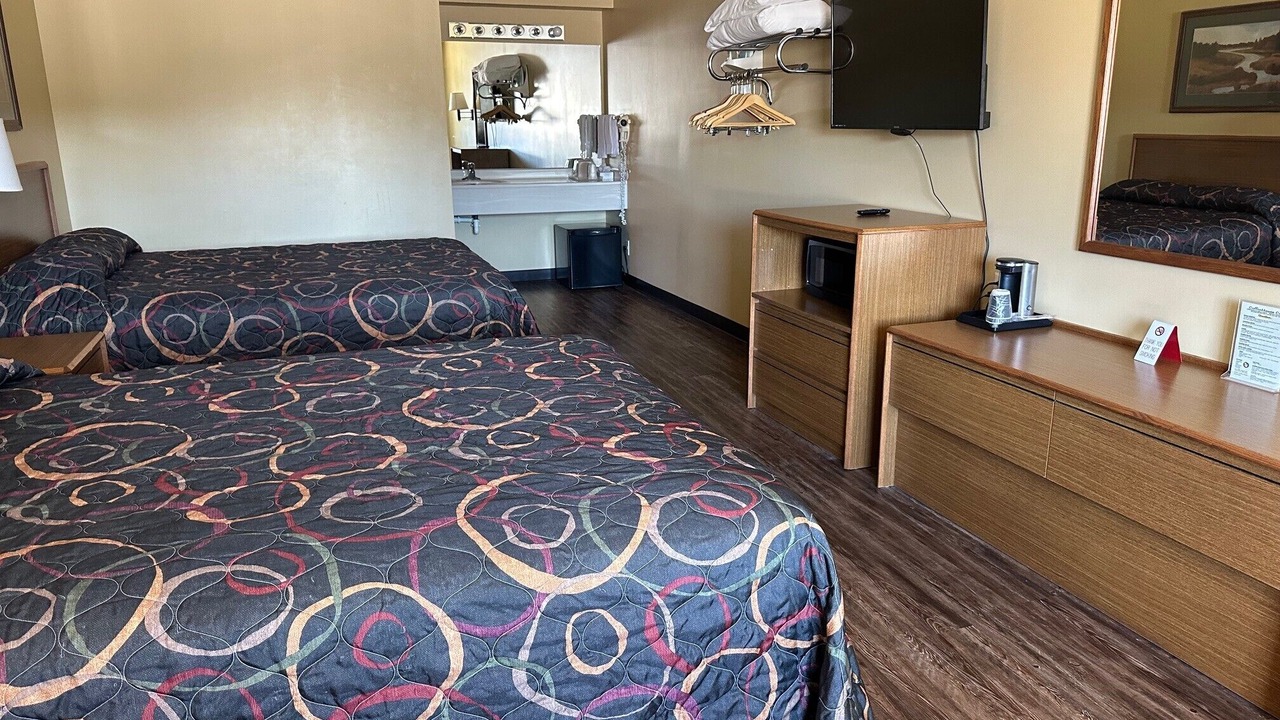 Photo of Bedroom in Elgin