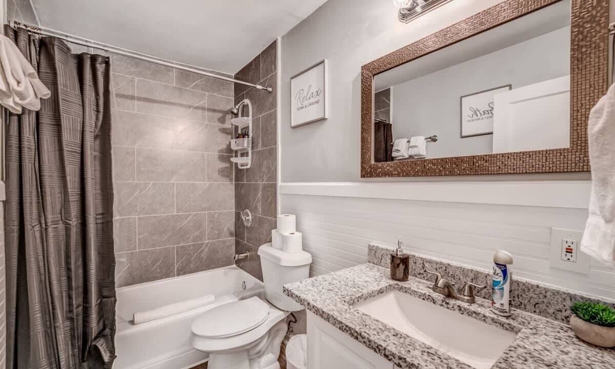 Photo of Bathroom in Memphis