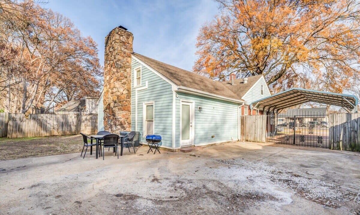 Photo of Outdoor in Ellendale