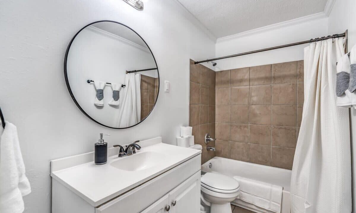 Photo of Bathroom in Ellendale