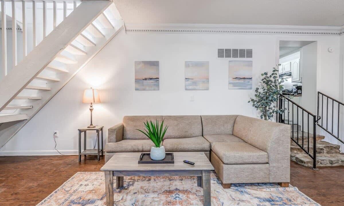 Photo of Livingroom in Ellendale