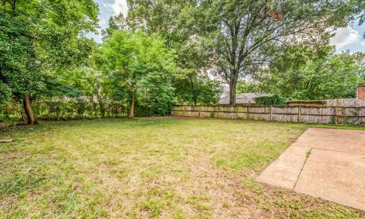 Photo of Outdoor in Parkway Village