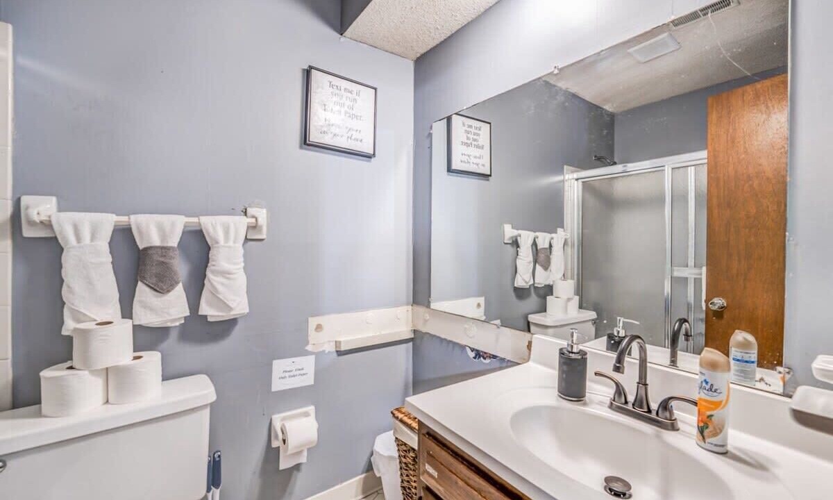Photo of Bathroom in Ellendale