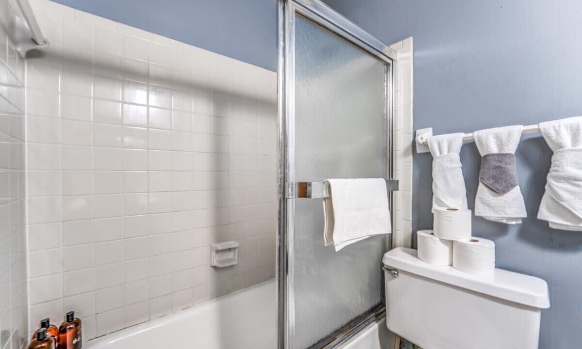 Photo of Bathroom in Ellendale