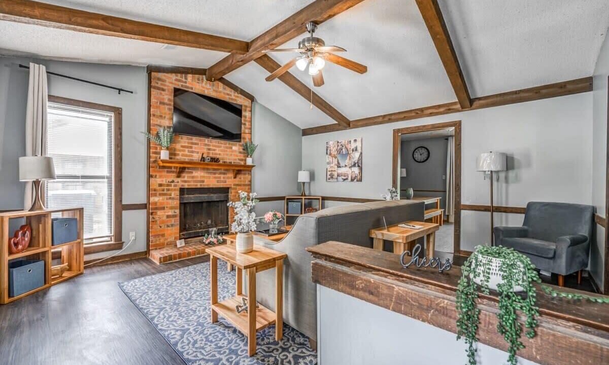 Photo of Livingroom in Ellendale