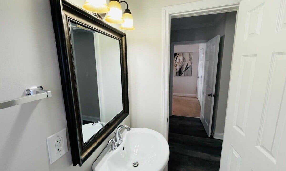 Photo of Bathroom in Crestline Heights