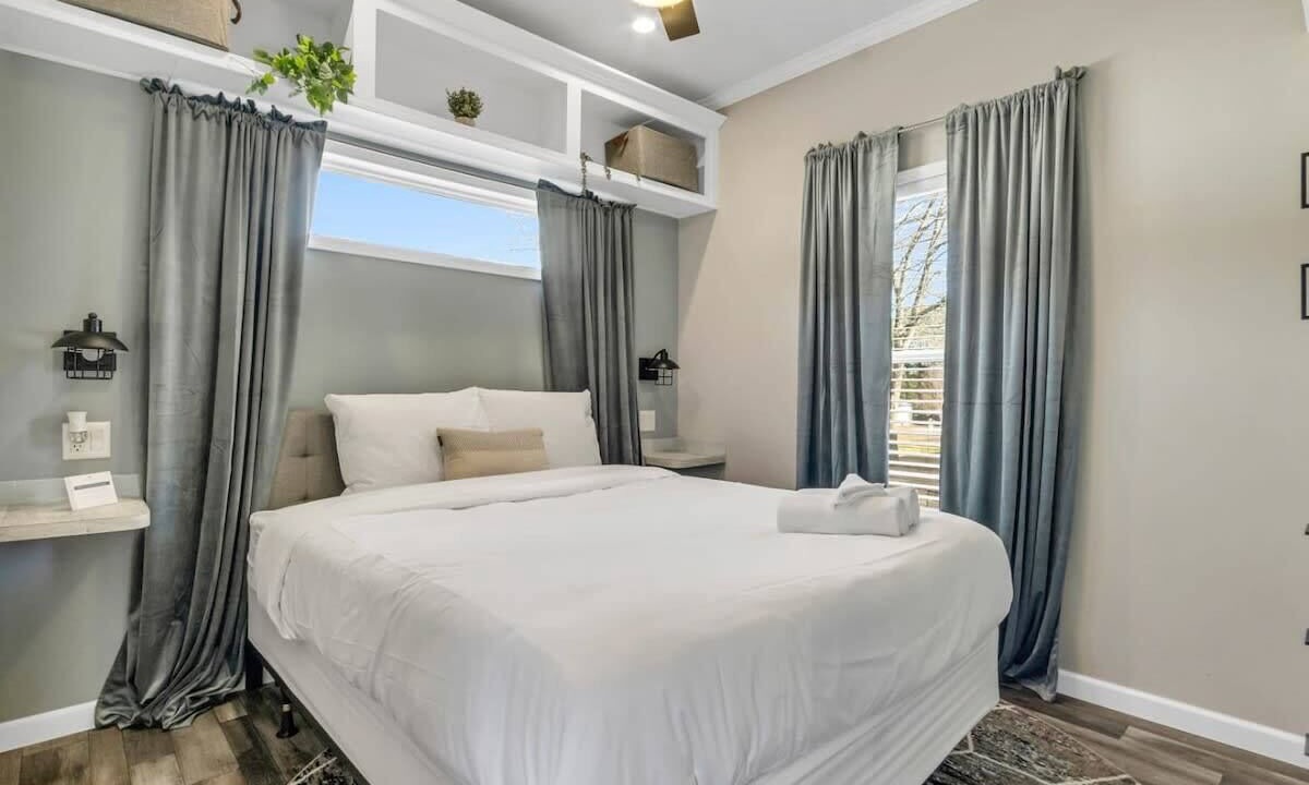 Photo of Others in Owens Cross Roads