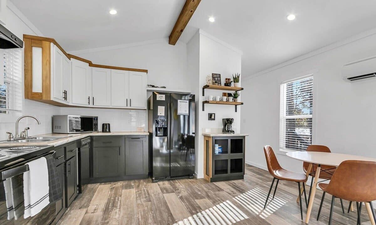 Photo of Kitchen in Owens Cross Roads