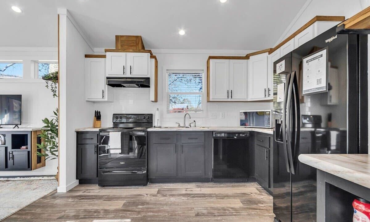 Photo of Kitchen in Owens Cross Roads