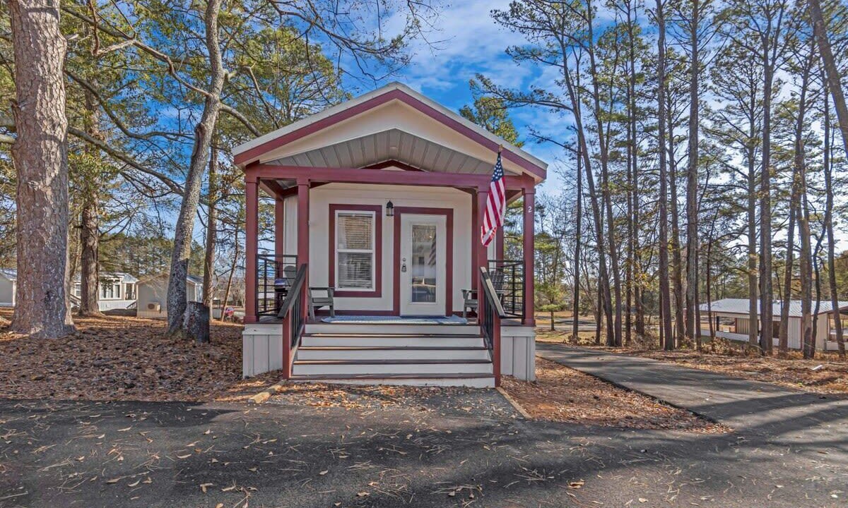 Photo of Outdoor in Owens Cross Roads
