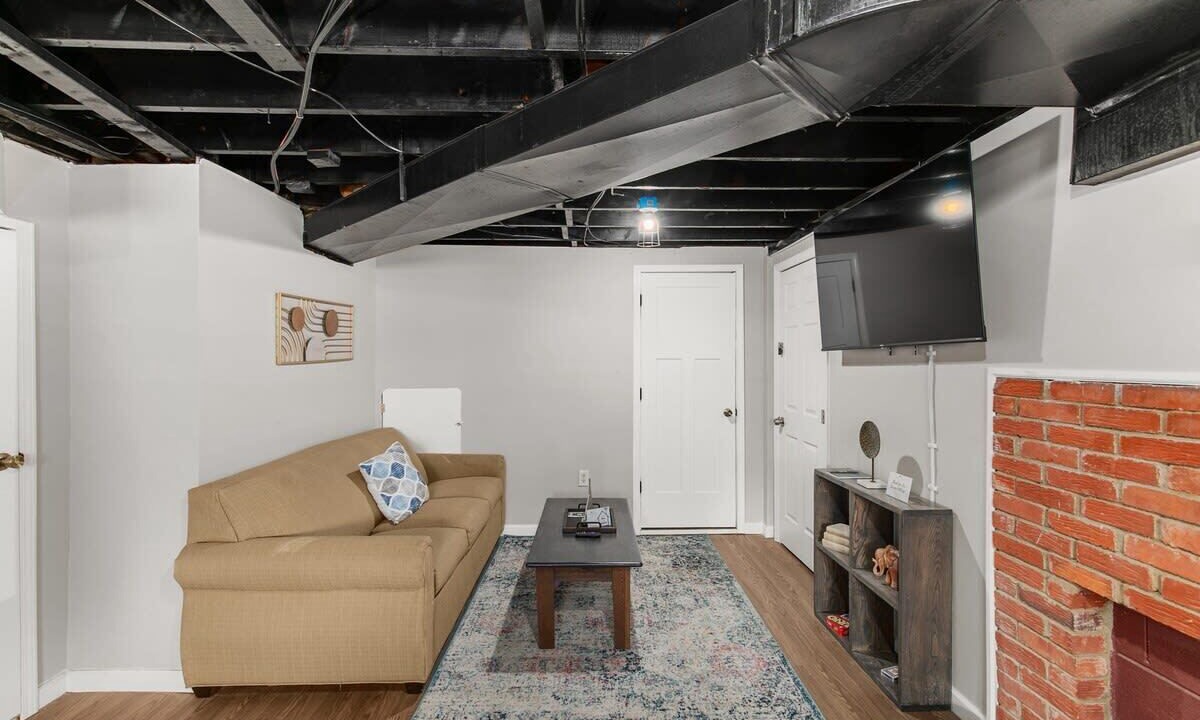 Photo of Livingroom in New Castle