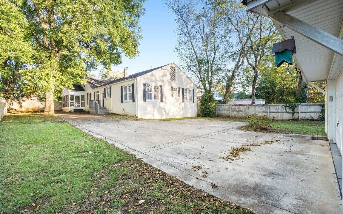 Photo of Outdoor in Huntsville