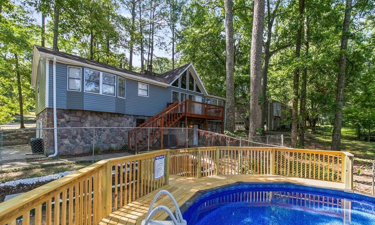 Photo of Outdoor in Crestline Heights